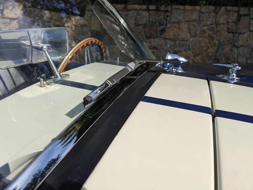 Shelby Cobra Replica - Image 27 of 31
