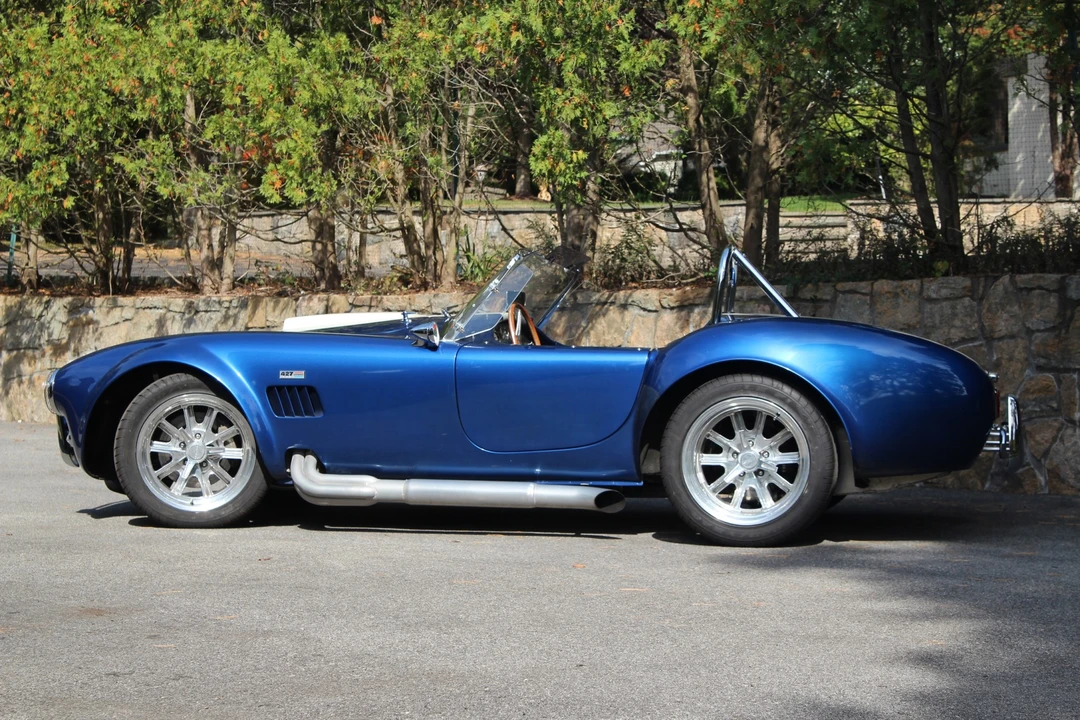 Shelby Cobra Replica - Image 17 of 31
