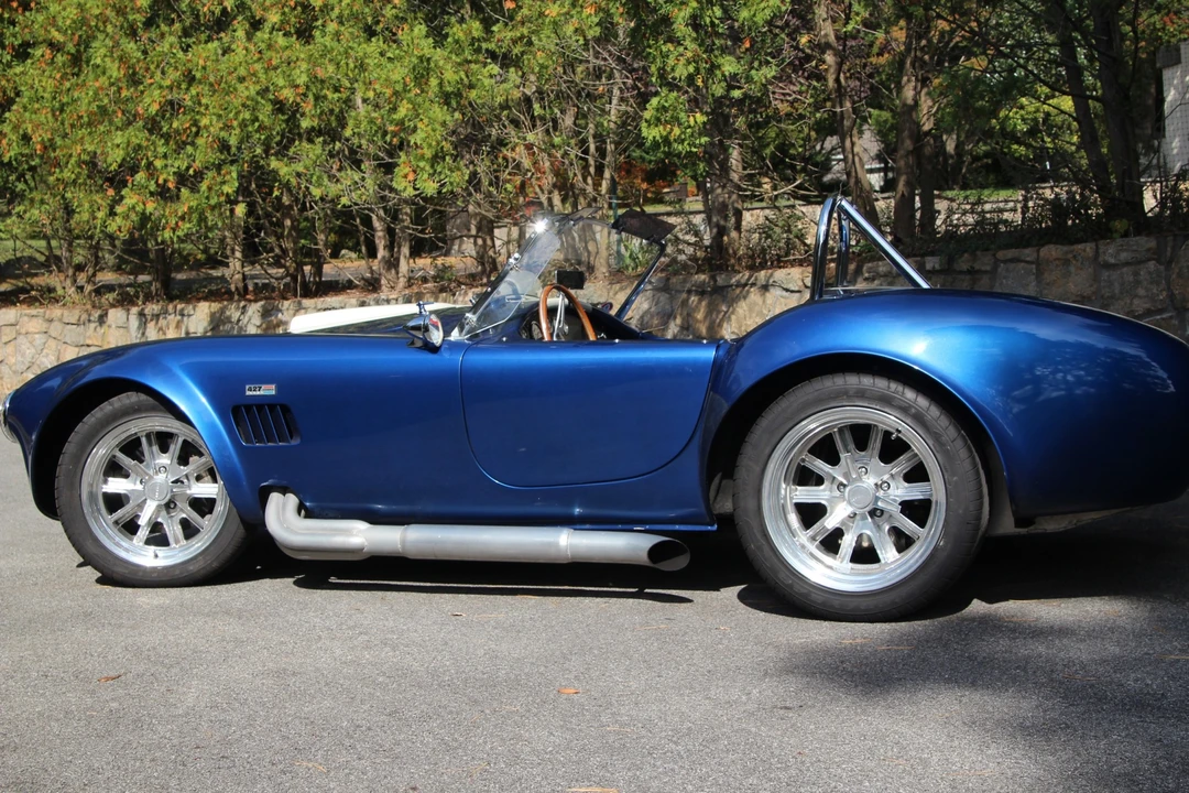 Shelby Cobra Replica - Image 15 of 31
