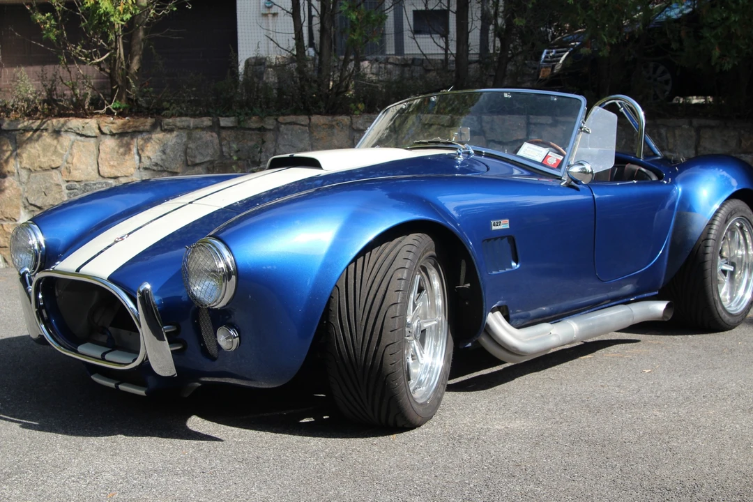 Shelby Cobra Replica - Image 14 of 31