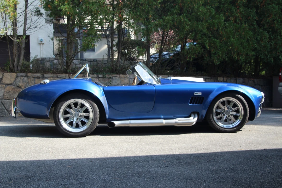 Shelby Cobra Replica - Image 20 of 31