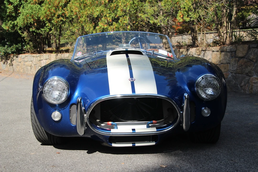 Shelby Cobra Replica - Image 7 of 31