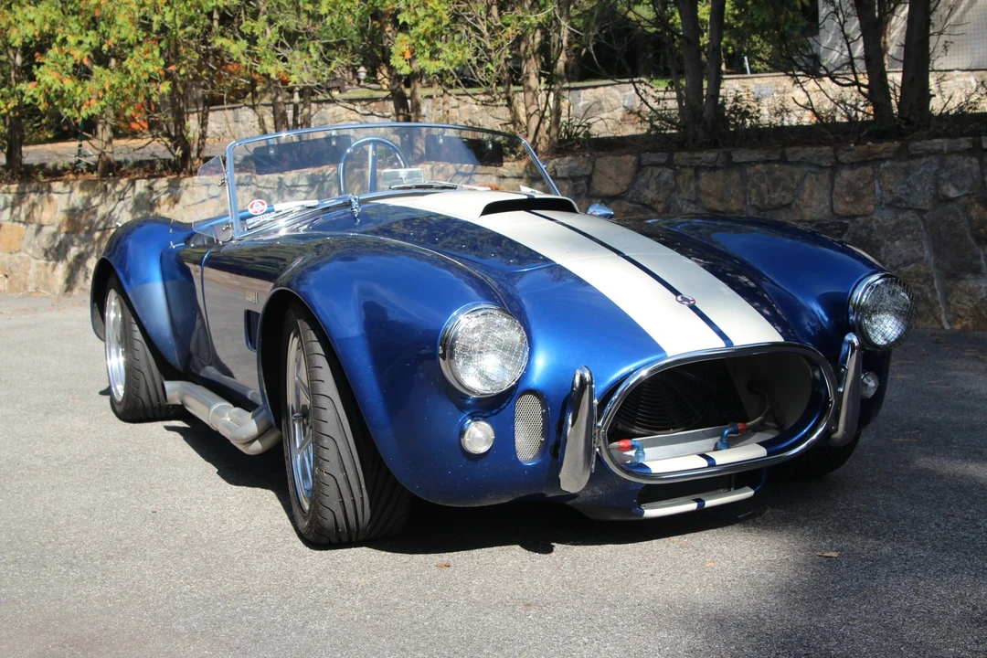 Shelby Cobra Replica - Image 5 of 31