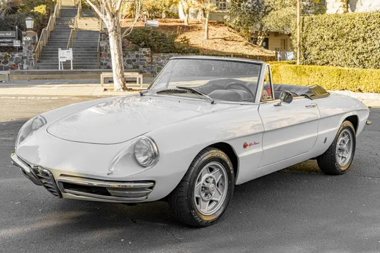 1967 Alfa Romeo Spider Duetto