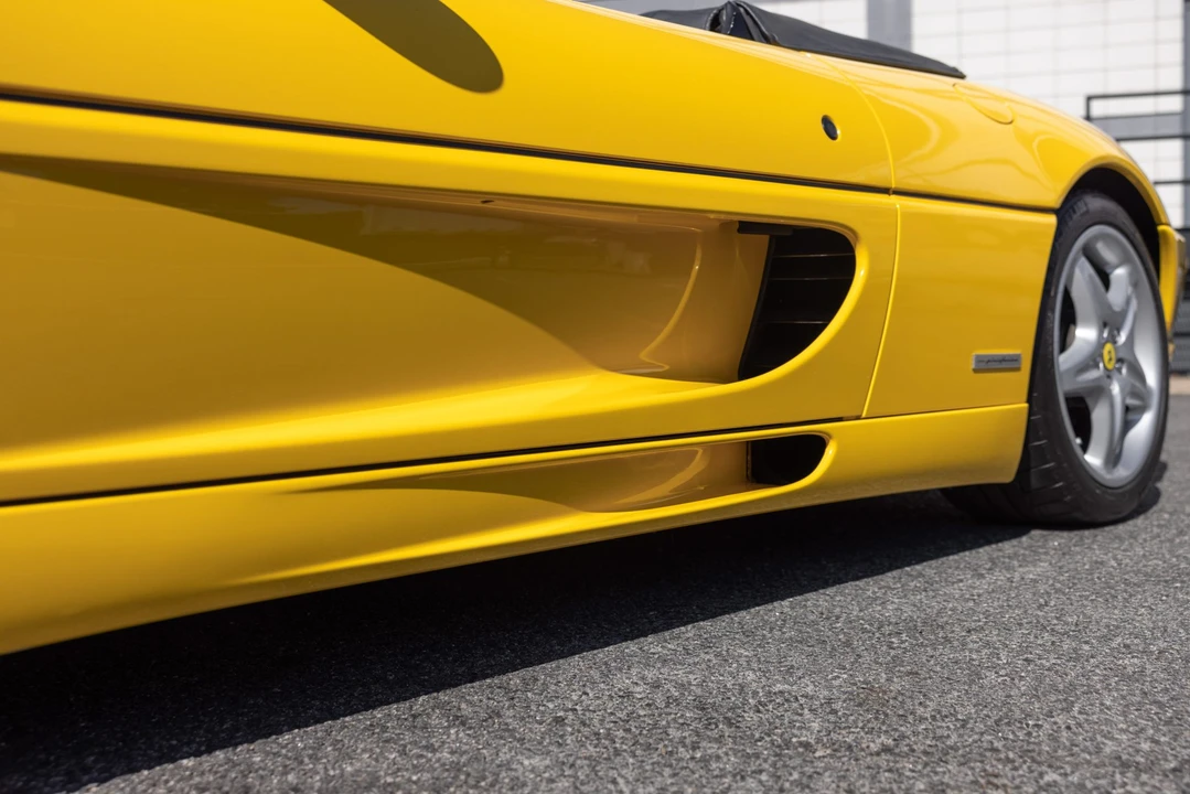 1998 Ferrari F355 Spider - Image 29 of 31