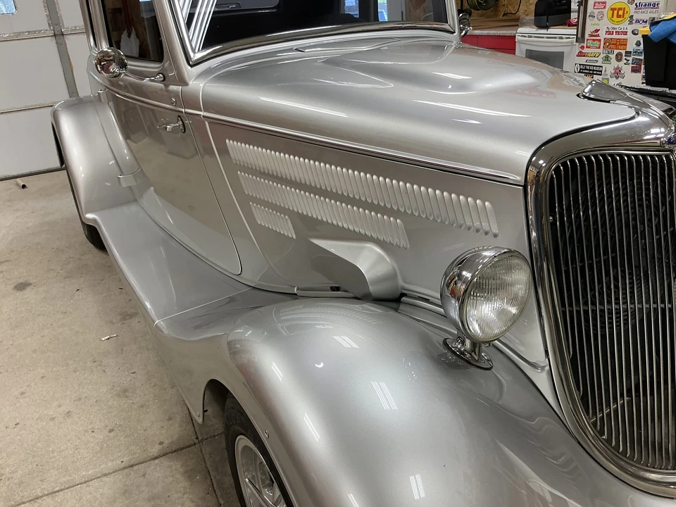 Ford Hot Rod - Image 9 of 31
