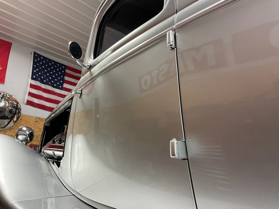 Ford Hot Rod - Image 17 of 31