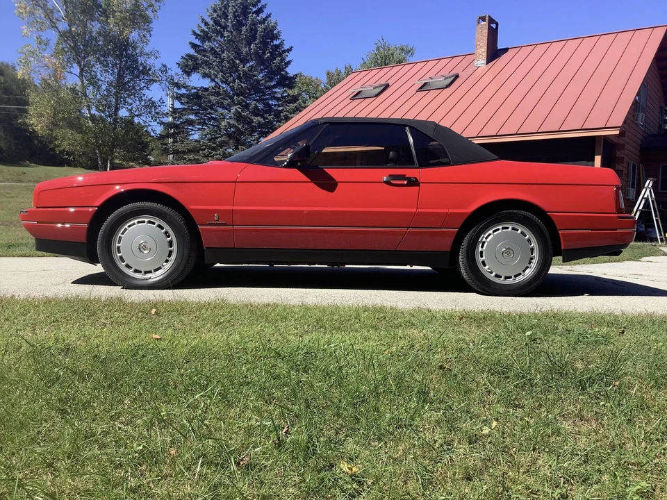 1992 Cadillac Allante - Image 22 of 31