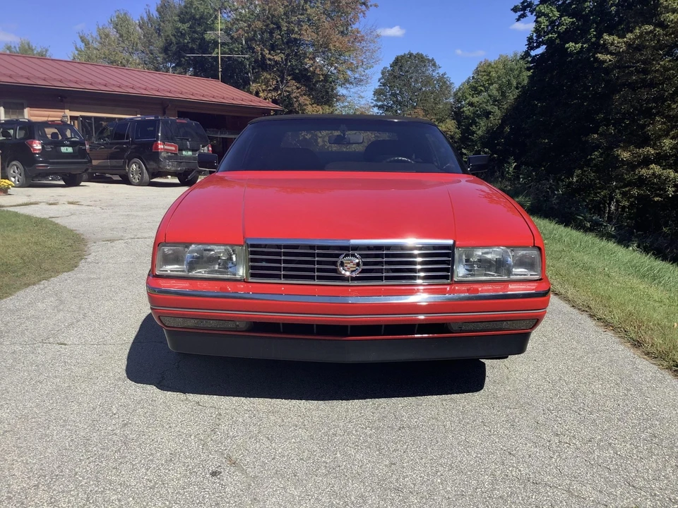 1992 Cadillac Allante - Image 17 of 31