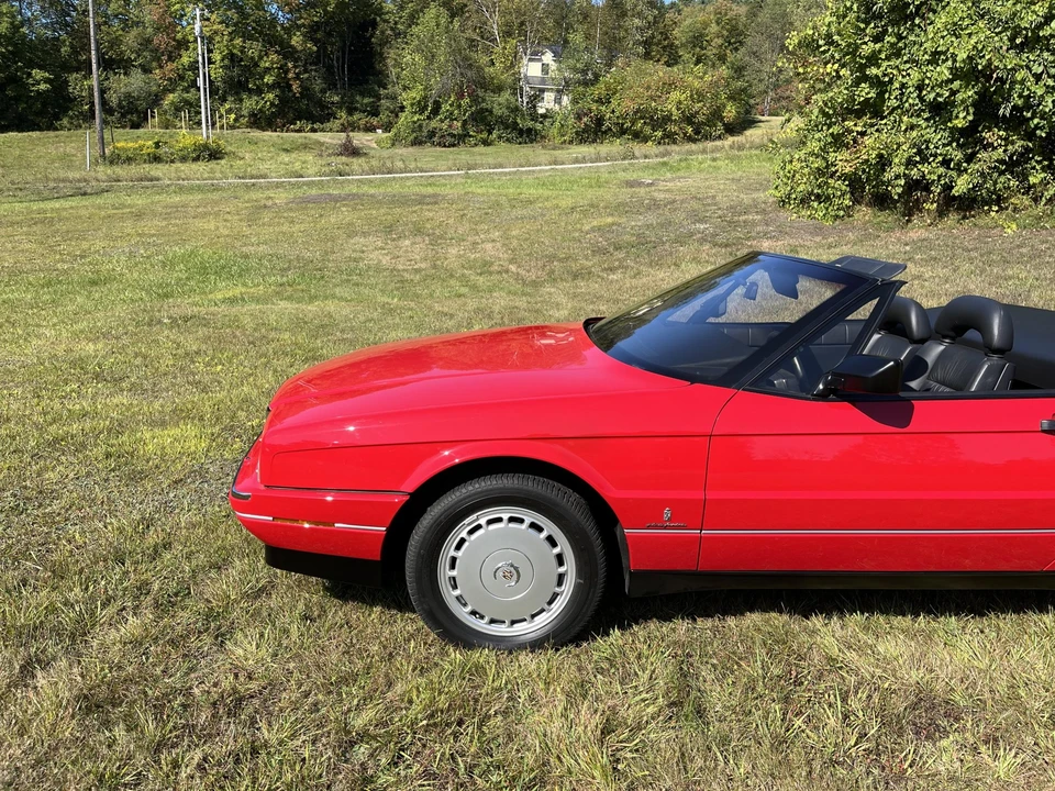 1992 Cadillac Allante - Image 25 of 31