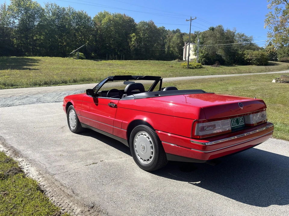 1992 Cadillac Allante - Image 12 of 31