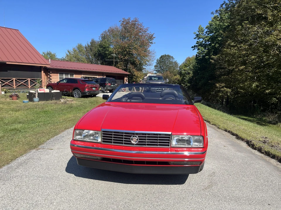 1992 Cadillac Allante - Image 3 of 31