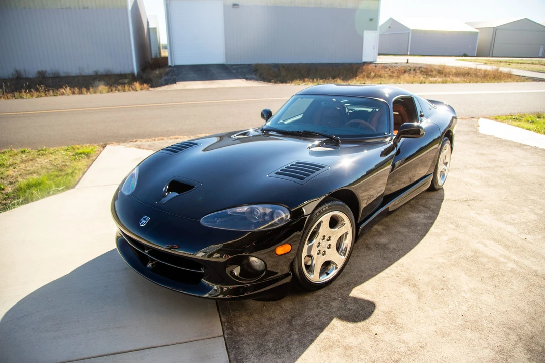 1999 Dodge Viper GTS 2nd Gen - Image 8 of 31