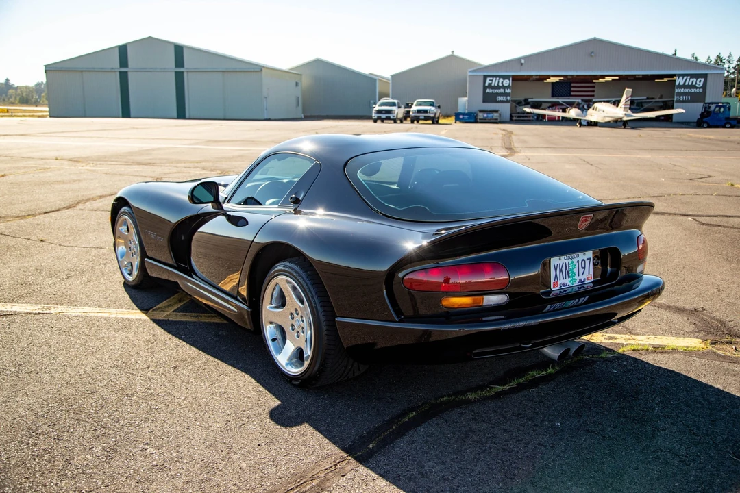 1999 Dodge Viper GTS 2nd Gen - Image 26 of 31
