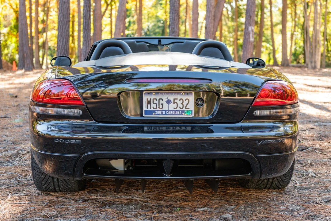2004 Dodge Viper 3rd Gen - Image 5 of 31