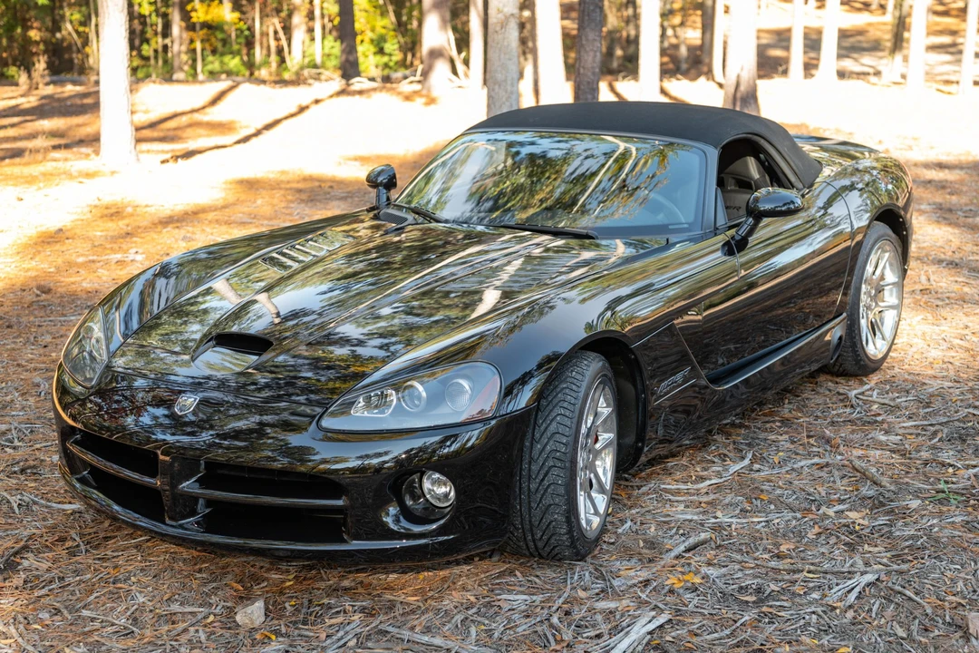 2004 Dodge Viper 3rd Gen - Image 11 of 31