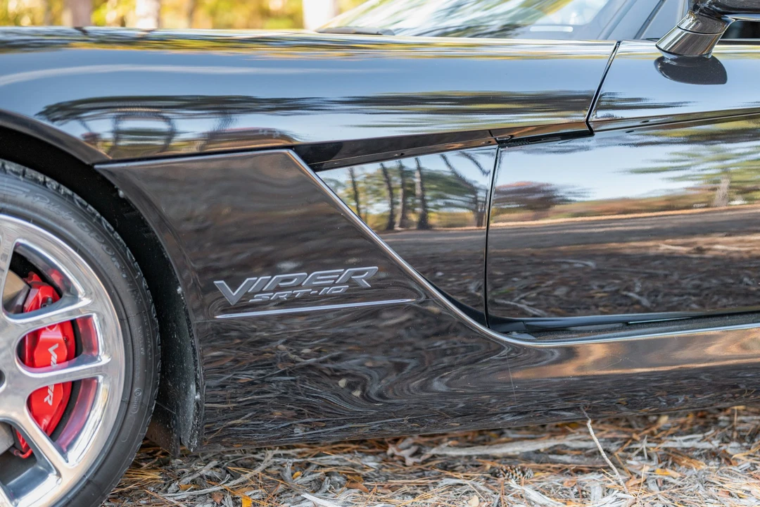 2004 Dodge Viper 3rd Gen - Image 31 of 31