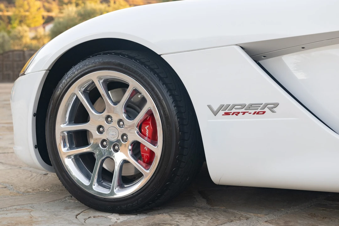 2004 Dodge Viper 3rd Gen - Image 29 of 31