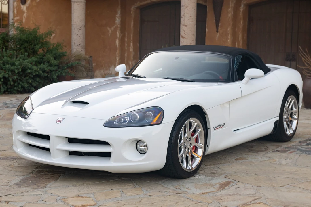 2004 Dodge Viper 3rd Gen - Image 3 of 31