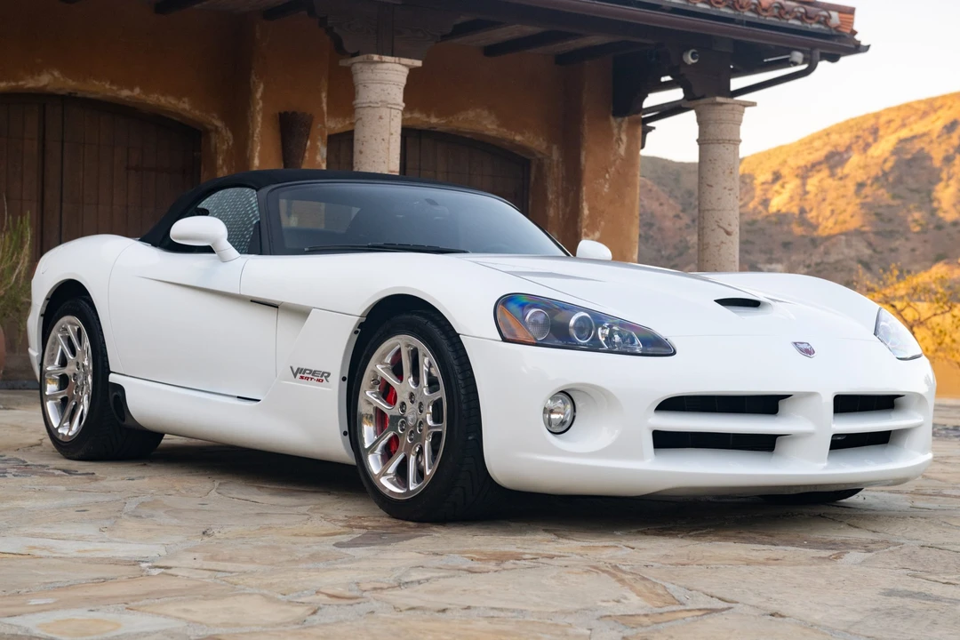 2004 Dodge Viper 3rd Gen - Image 10 of 31