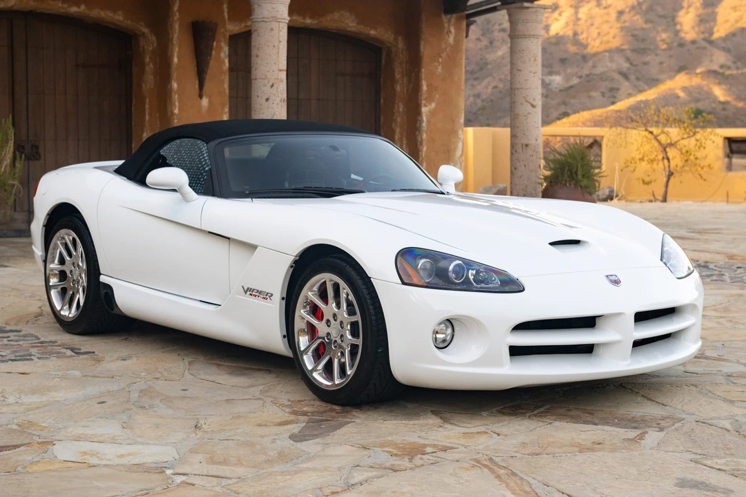2004 Dodge Viper 3rd Gen - Image 11 of 31