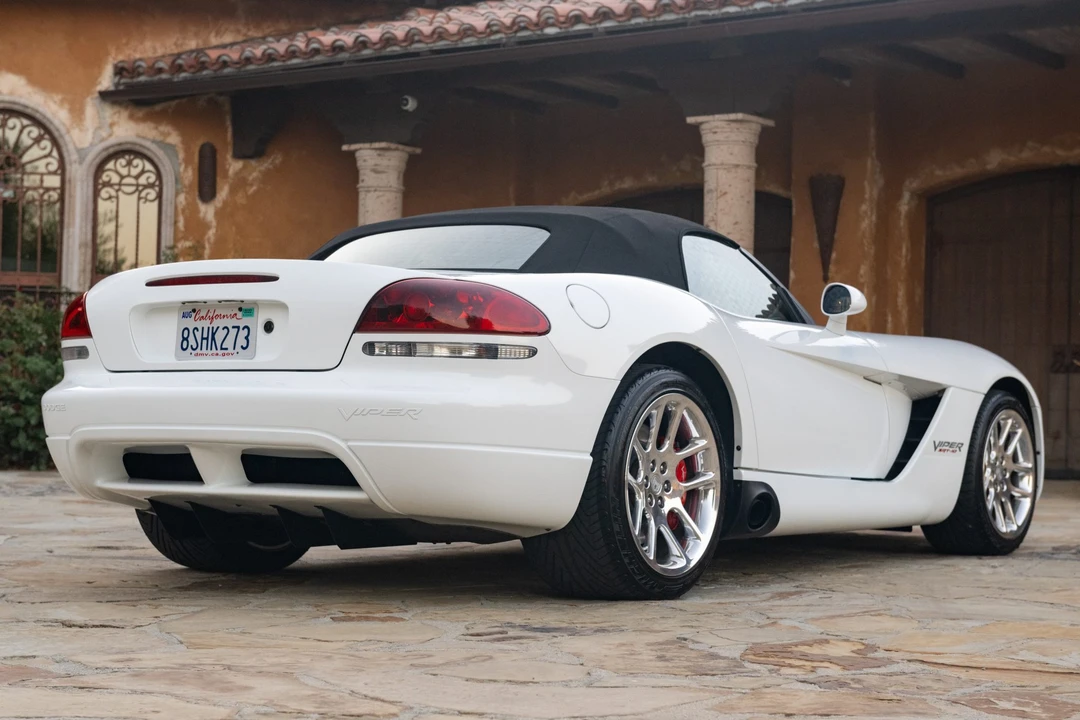 2004 Dodge Viper 3rd Gen - Image 7 of 31