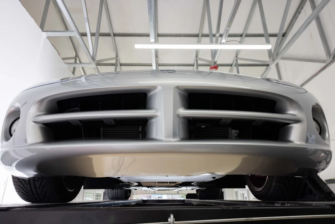 2005 Dodge Viper 3rd Gen - Image 11 of 31