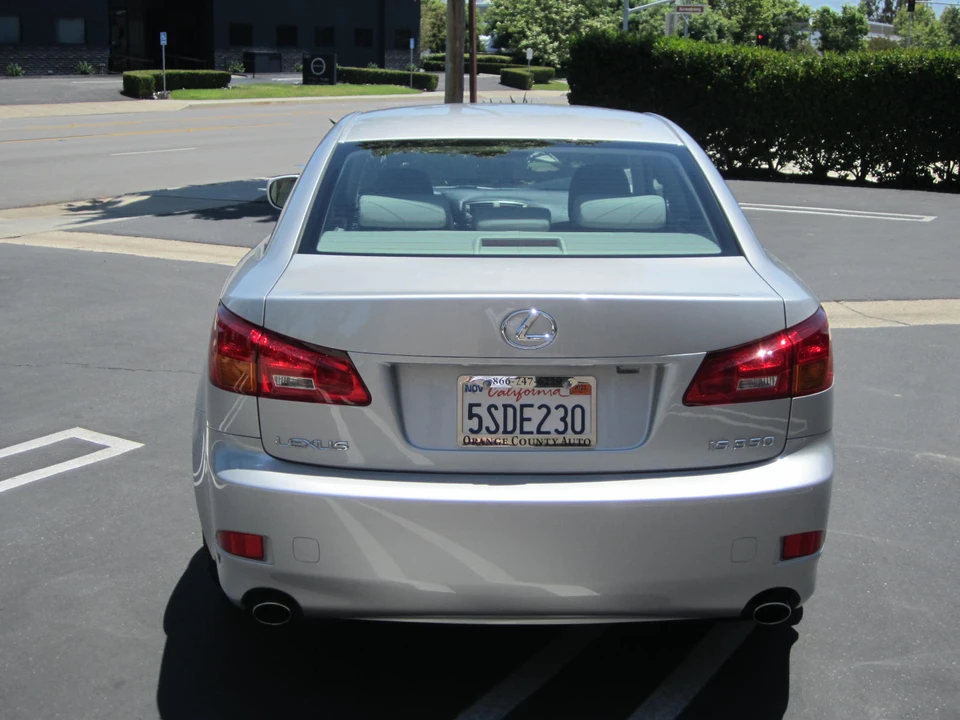 2006 Lexus IS 2nd Gen - Image 7 of 31