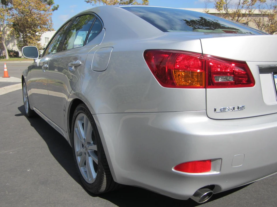 2006 Lexus IS 2nd Gen - Image 22 of 31