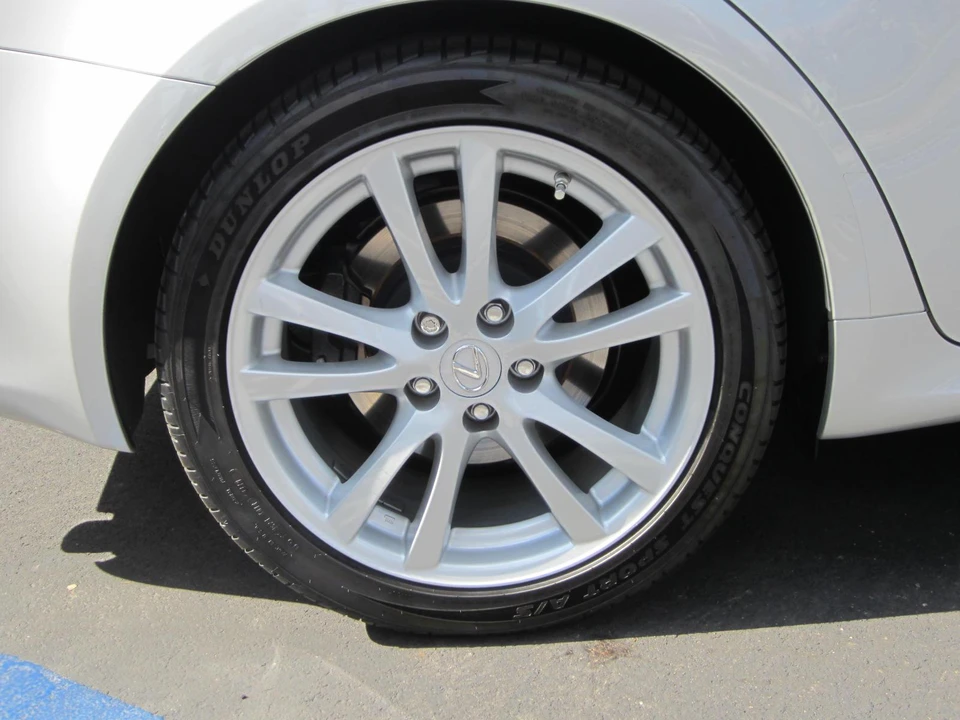 2006 Lexus IS 2nd Gen - Image 26 of 31