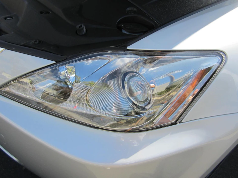 2006 Lexus IS 2nd Gen - Image 21 of 31