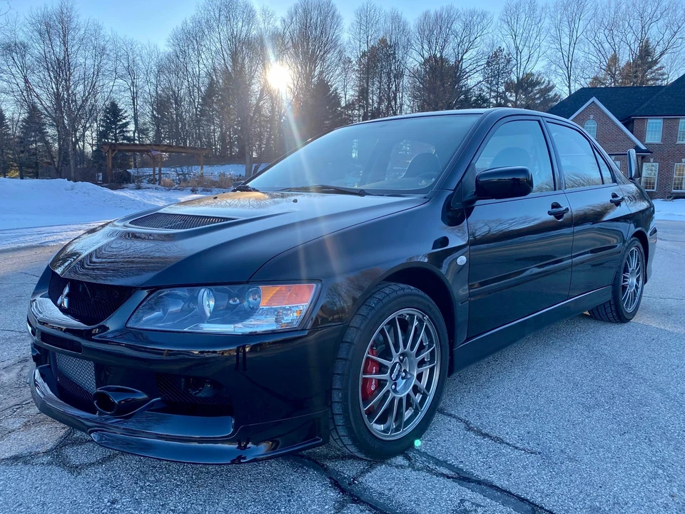 2006 Mitsubishi Lancer Evolution IX 8th Gen - Image 2 of 31