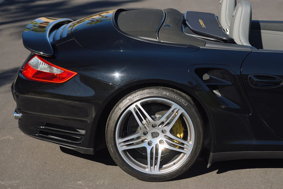 2008 Porsche 997 Turbo - Image 28 of 31