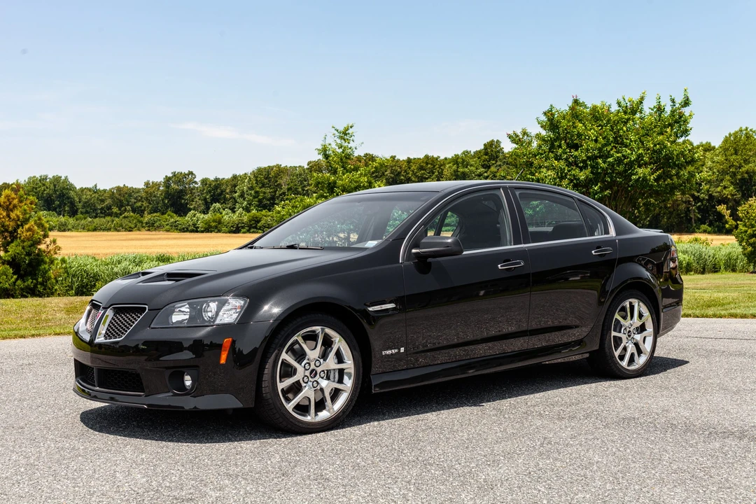 2009 Pontiac G8 - Image 2 of 31