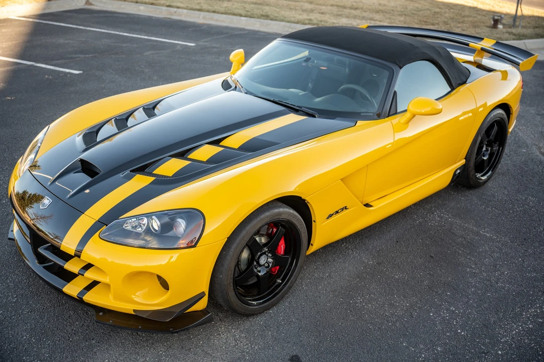 2010 Dodge Viper ACR 4th Gen - Image 2 of 31