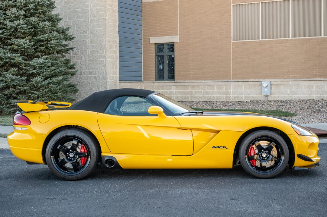 2010 Dodge Viper ACR 4th Gen - Image 9 of 31