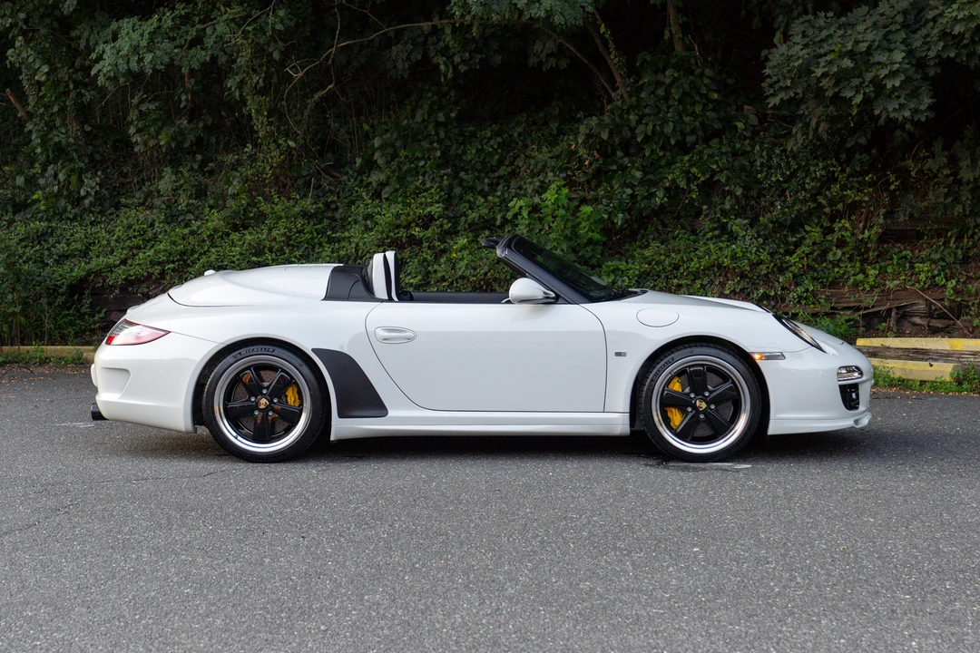 2011 Porsche 997 Speedster - Image 10 of 31