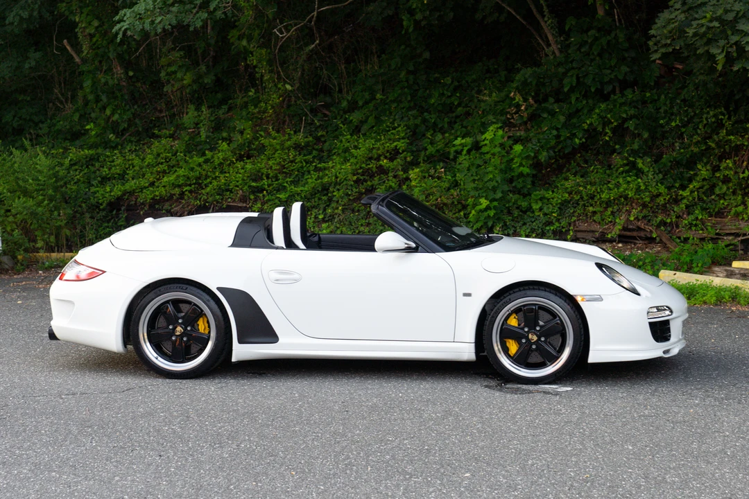 2011 Porsche 997 Speedster - Image 11 of 31