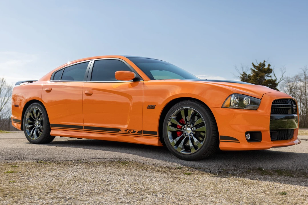 2014 Dodge Charger SRT & 392 7th Gen - Image 6 of 31