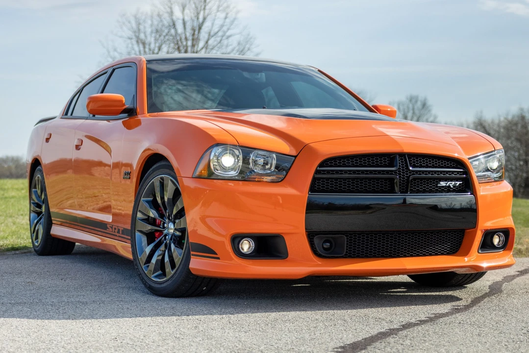 2014 Dodge Charger SRT & 392 7th Gen - Image 7 of 31
