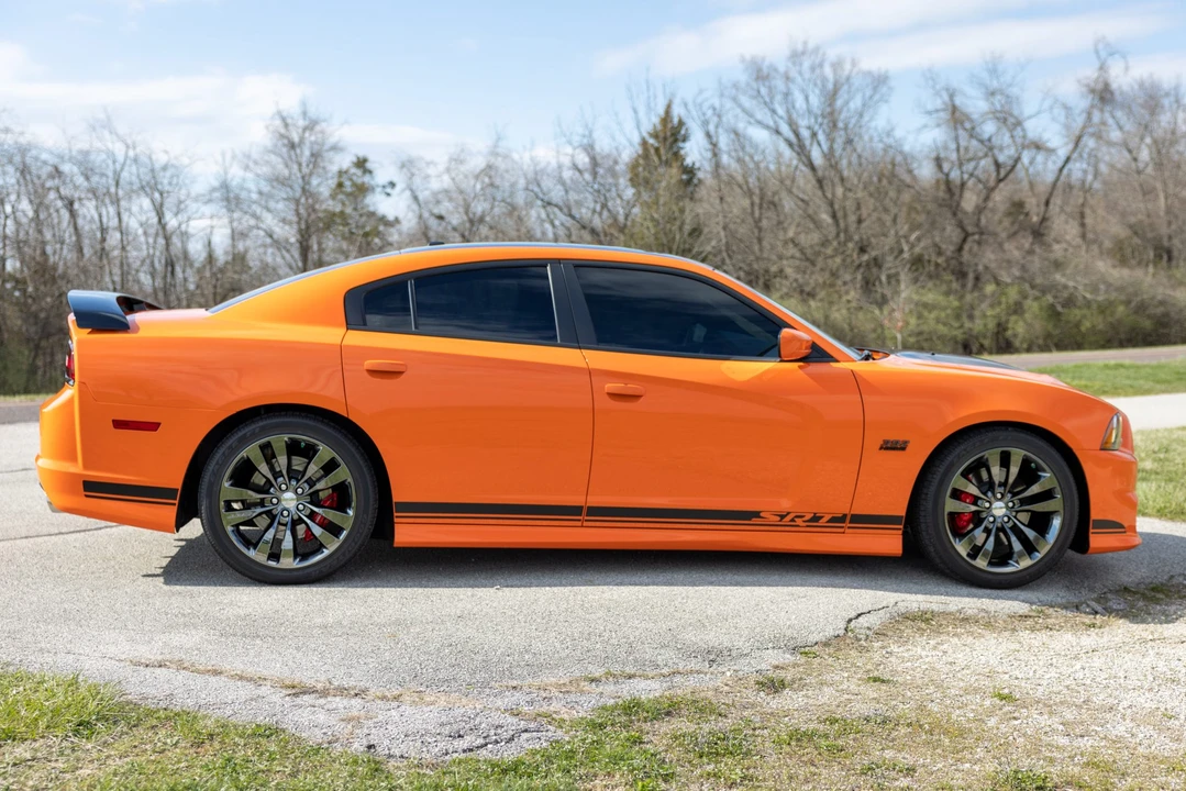 2014 Dodge Charger SRT & 392 7th Gen - Image 8 of 31