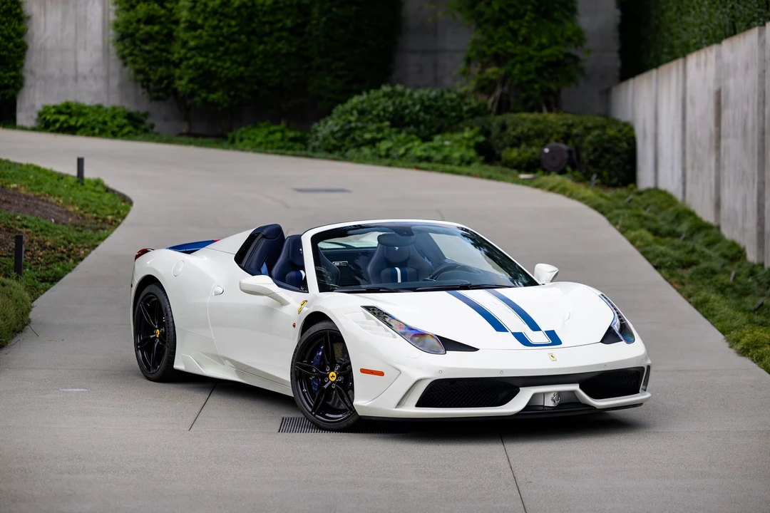 2015 Ferrari 458 Speciale Aperta - Image 3 of 31