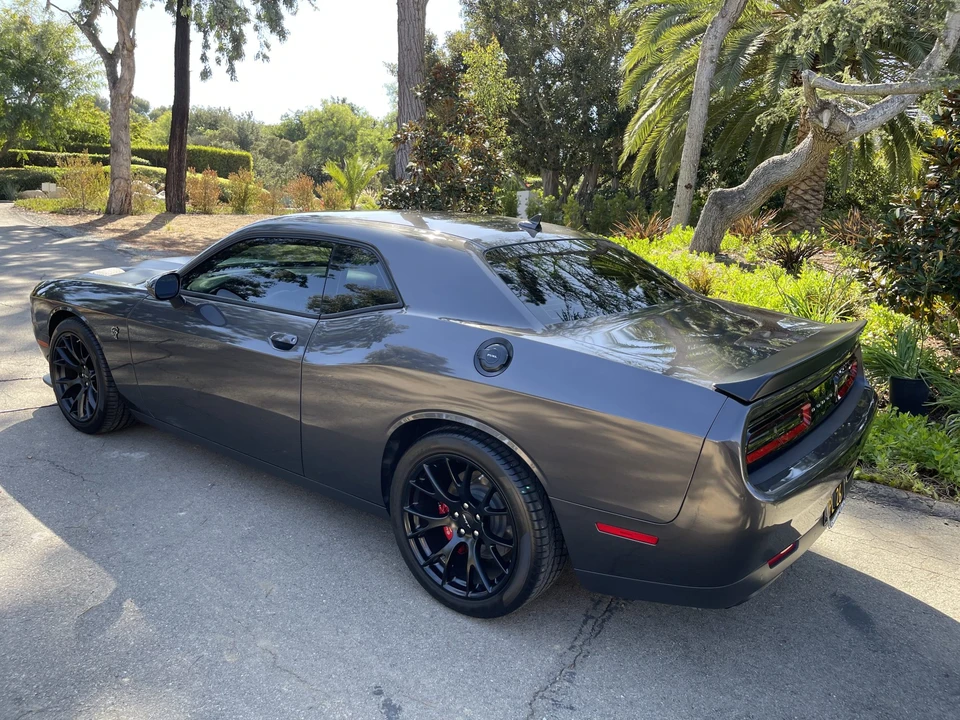 2016 Dodge Challenger SRT Hellcat 3rd Gen - Image 5 of 31