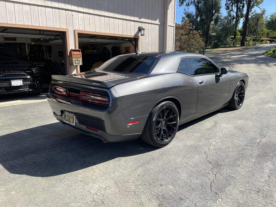 2016 Dodge Challenger SRT Hellcat 3rd Gen - Image 7 of 31