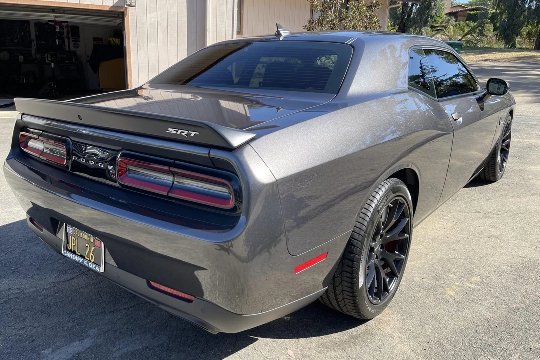 2016 Dodge Challenger SRT Hellcat 3rd Gen - Image 9 of 31