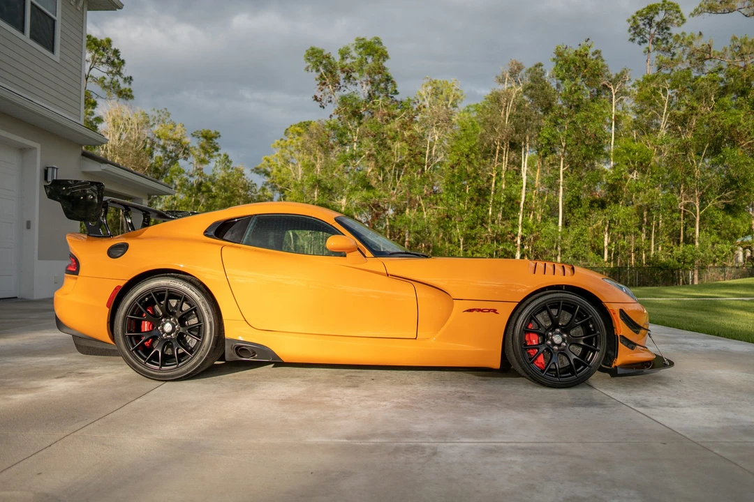 2017 Dodge Viper ACR 5th Gen - Image 15 of 31