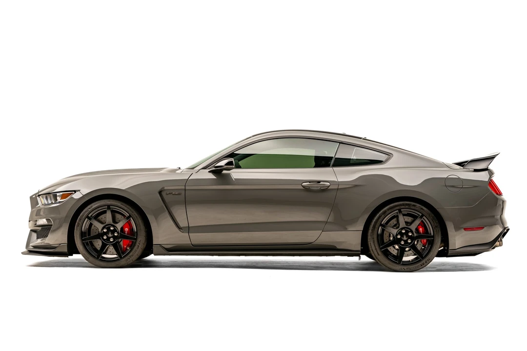 2018 Ford S550 Shelby Mustang GT350R - Image 9 of 31