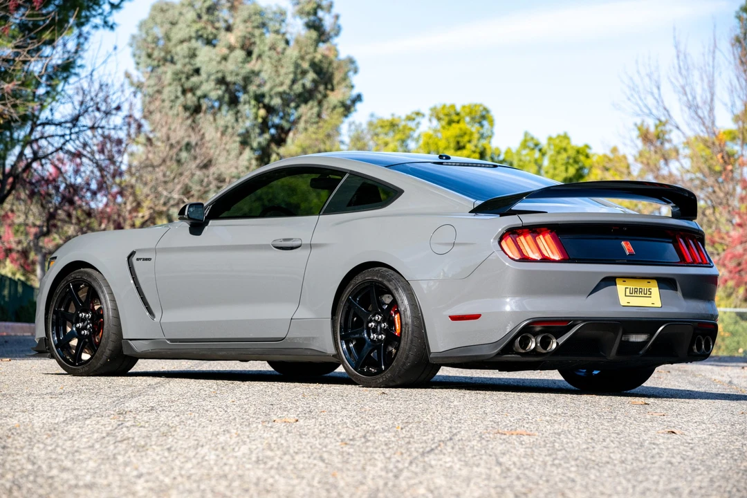 2018 Ford S550 Shelby Mustang GT350R - Image 3 of 31