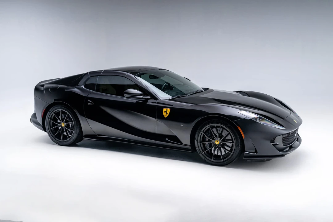 2021 Ferrari 812 GTS - Image 11 of 31