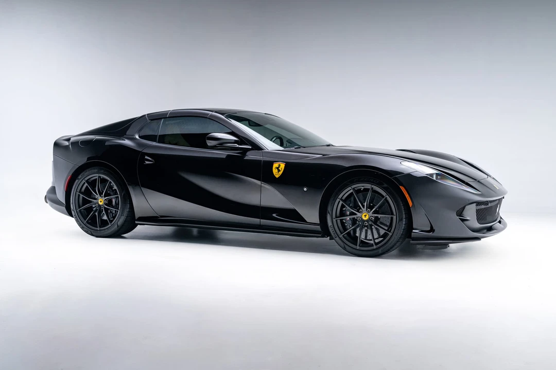 2021 Ferrari 812 GTS - Image 12 of 31